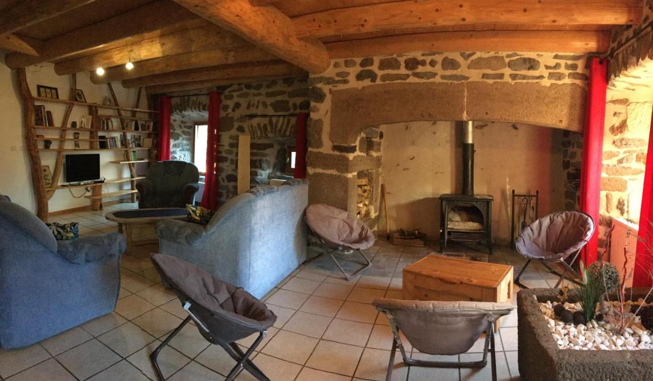 maison Mouilhade Chaspuzac Extérieur photo